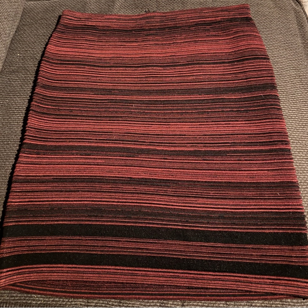 Jessica Simpson Red and Black Striped Pencil Skirt